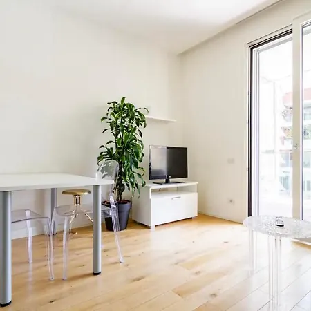 Luxury Apartment Milan Central Exterior photo